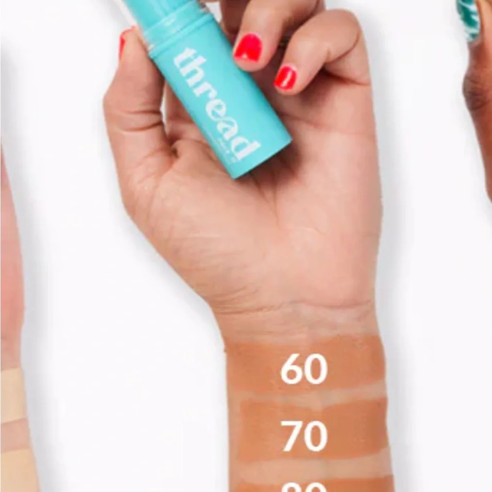 Thread Beauty Face Complexion Stick in Neutral Tan. NWT. Deluxe sample size